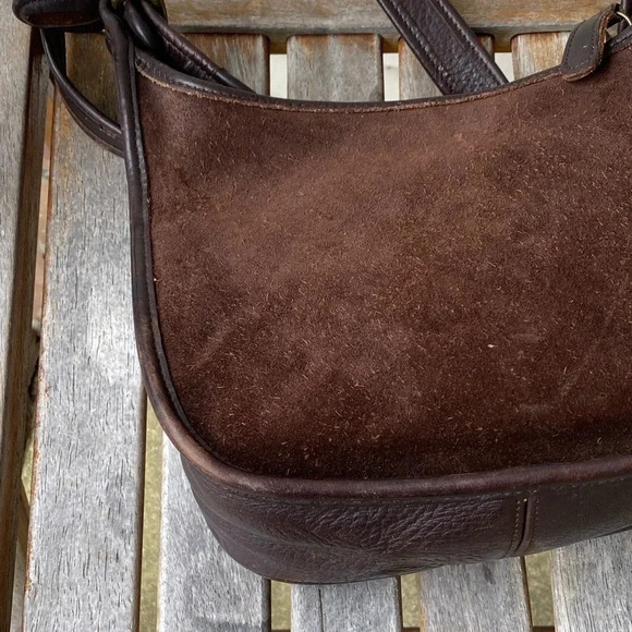 Vintage Coach Janice Berkeley 9011 Crossbody Bag - Picture 6 of 13